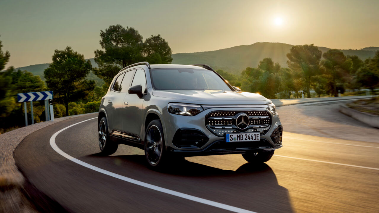 Mercedes-Benz GLB 350 4Matic with EQ Technology