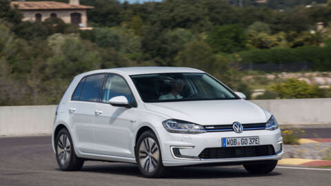 Volkswagen e-Golf 35.8 kWh