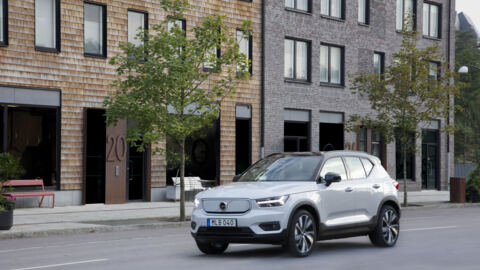 Volvo XC40 Recharge 69 kWh FWD